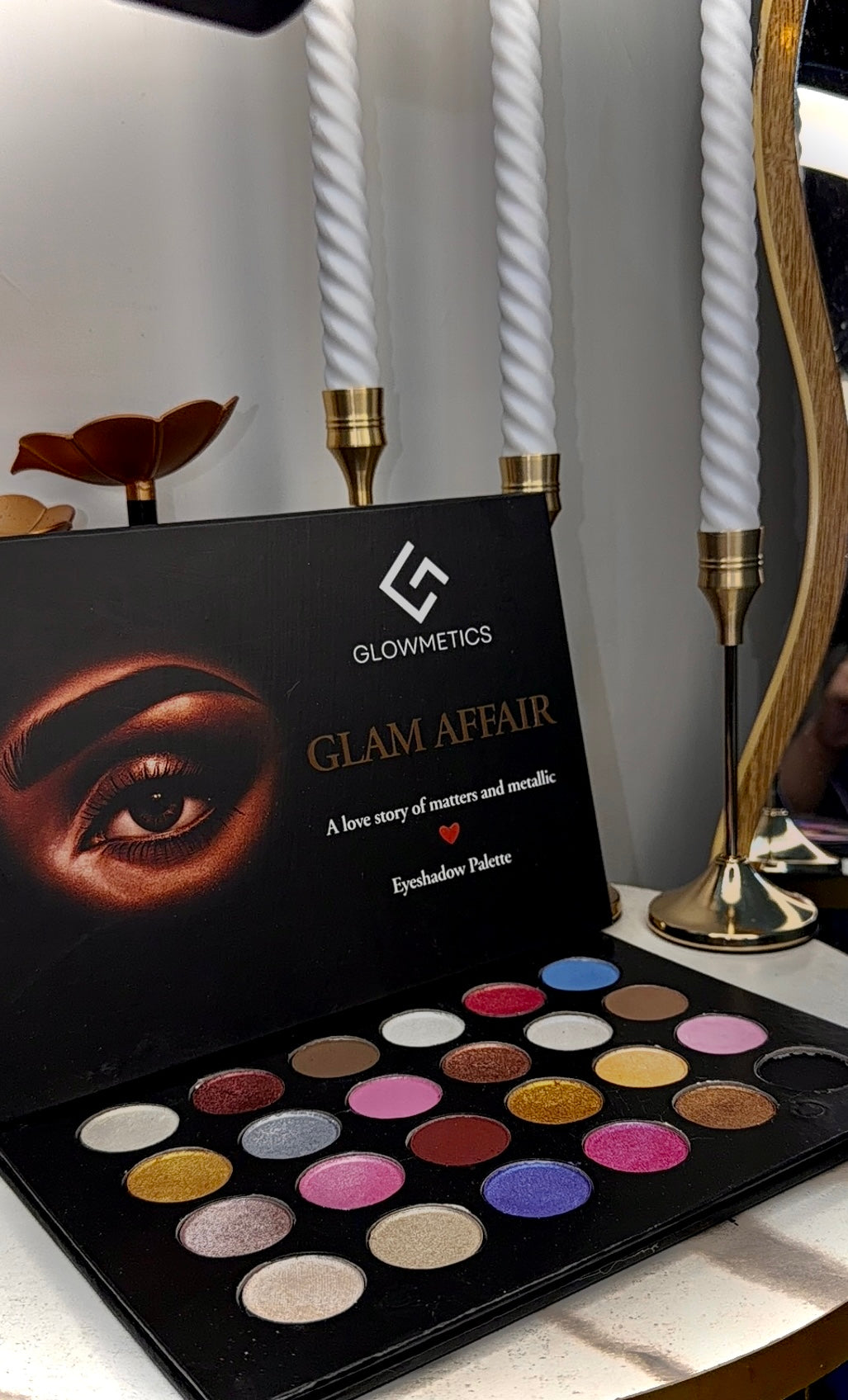 Glam Affair 24-color Palette + 3 Most Loved Products (Free)